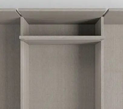 Pull-out coat hanger